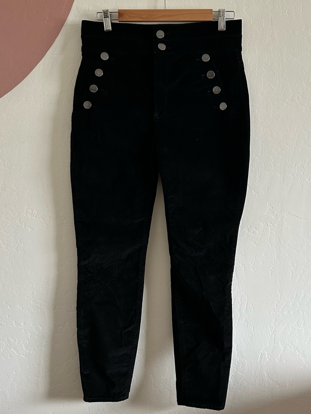 Express Black Women’s Velvet Pants or Leggings with Silver Buttons size 8
